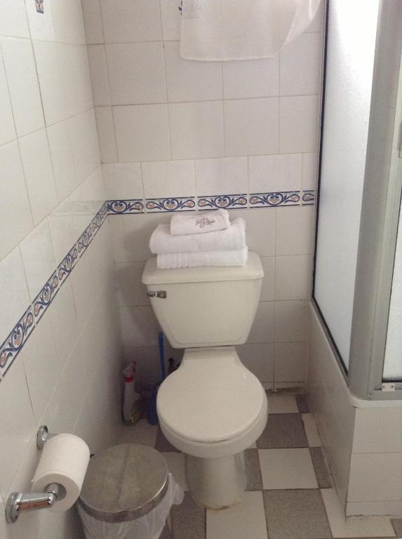 Hotel Los Maitenes Pucón Oda fotoğraf